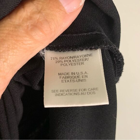 Talbots Women's Black Short Sleeve Tee Top Size Small - Picture 2 of 5